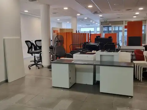 Local en Venta en Sarandí, USD 580.000