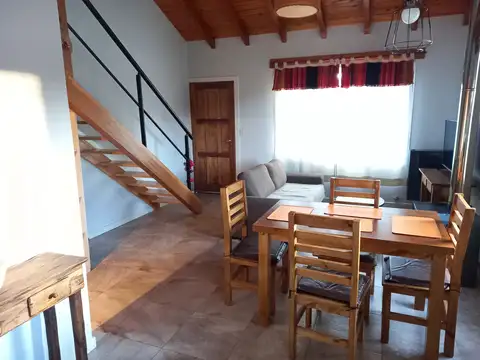 Casa 2 ambientes con 1 baño