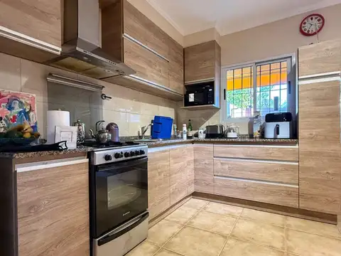 Casa en Venta en Carapachay, USD 220.000