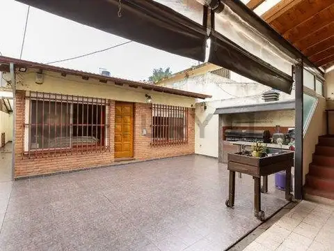 Casa en Venta en Caseros, USD 159.000
