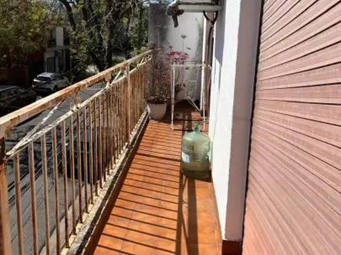 Depto Tipo Casa en Venta en Olivos Maipú/Uzal, USD 135.000