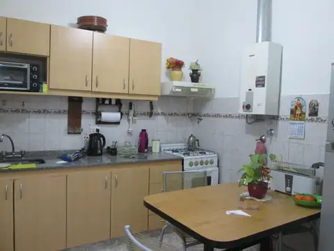 P.H. 4 AMB. EN 2 PLANTAS PATIO TZA. 2 BAÑOS (EXCEL.ESTADO)