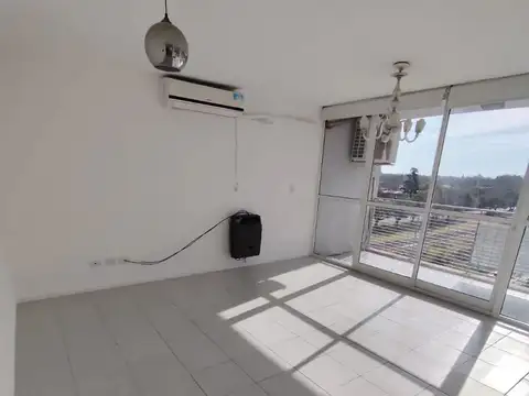 Pasaje Rafael Obligado 400, Piso 4