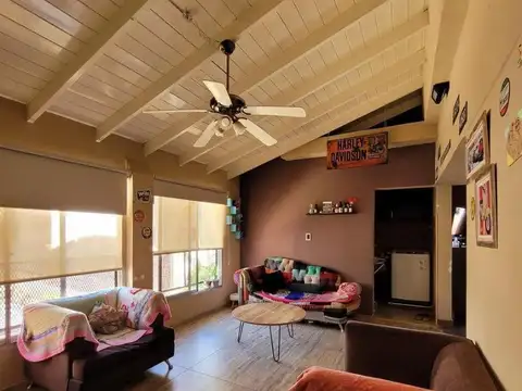 Depto Tipo Casa en Venta en Villa Luzuriaga, USD 230.000