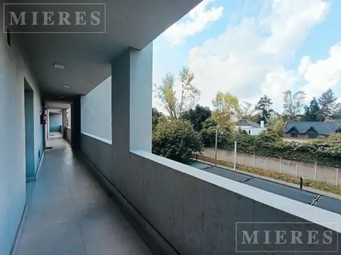 Departamento en Venta con 2 cocheras