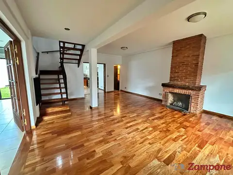 Casa 5 ambientes con 2 baños