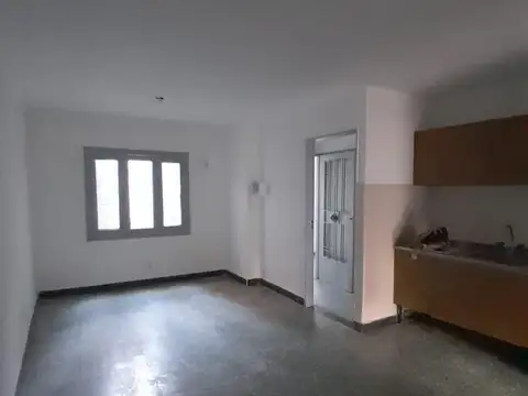 Departamento en Alquiler en Abasto, $ 380.000