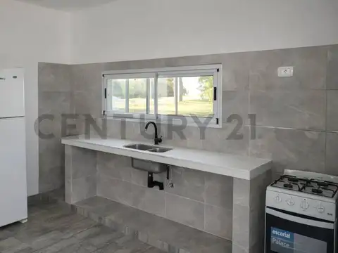 630 y 135 | Casa a estrenar sobre amplio lote – Barrio Aires de Arana