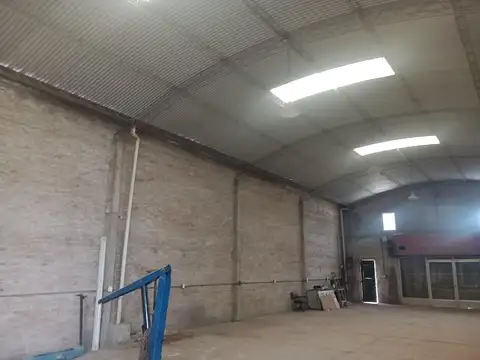 VENTA GALPÓN INDUSTRIAL – 800 M² – EXCELENTE UBICACIÓN, PÉREZ