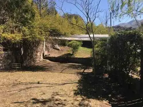 Av. Los Paraisos 100