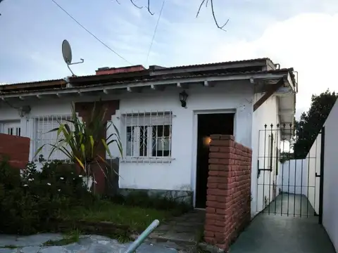 Departamento de 2 amb. en PH - Zona Centro - Villa Gesell