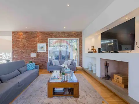 Casa en Venta en Santa Barbara, USD 1.700.000