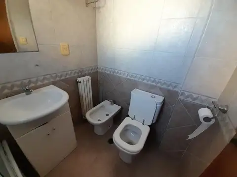 Departamento en Alquiler con 1 cocheras