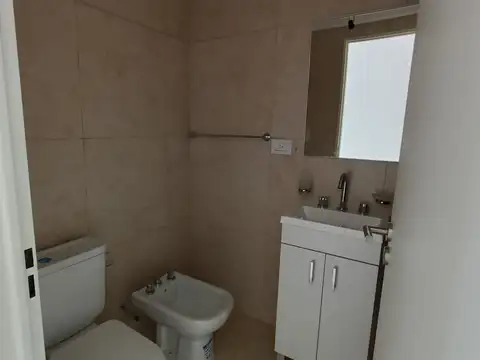 Departamento en Alquiler en Moron, $ 650.000