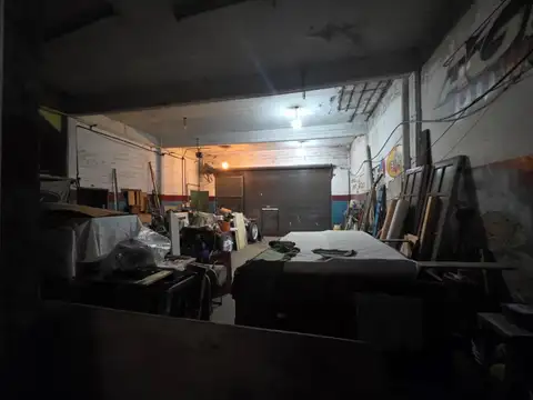 CASEROS EN VENTA GRAN PROPIEDAD CENTRICA