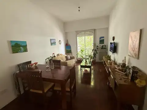 EN VENTA DEPTO DE 3 AMB AL FRENTE EN VILLA CRESPO