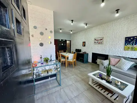 Depto Tipo Casa en Venta en Villa Lynch, USD 124.000