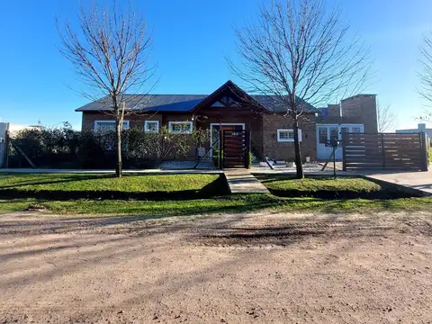 Casa en Funes norte