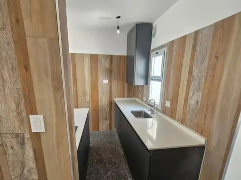 Depto Tipo Casa en Venta de 2 ambientes