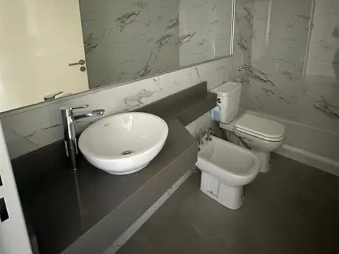 Venta de Departamento 3 AMBIENTES en Parque Chacab