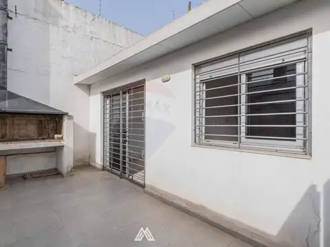 ALQUILER APTO 1 DORM CON PATIO EN BRAZO ORIENTAL