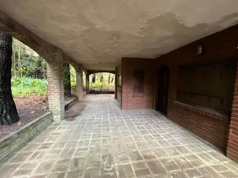 Casa 5 ambientes con 3 baños