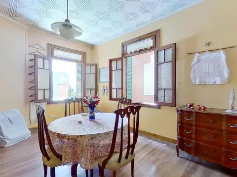 Casa en Venta en Avellaneda, USD 184.900
