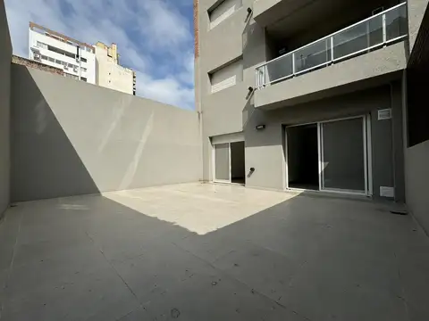 Zeballos 2278
