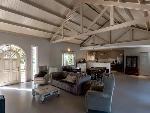casa en venta en barrio cerrado arroyo dulce de 5 ambientes