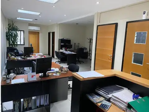Oficina en Venta en Barrio Norte, USD 347.000