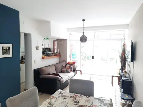 459 e/ Belgrano  y 21 d