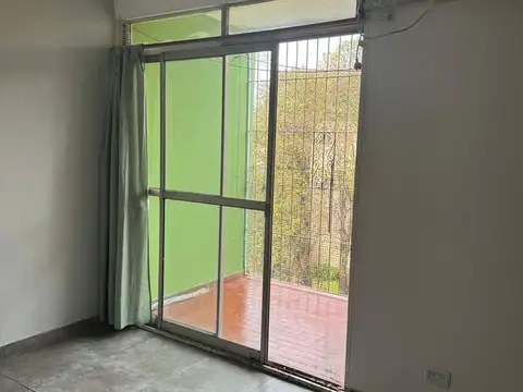 Departamento en Venta en Claypole, USD 35.000