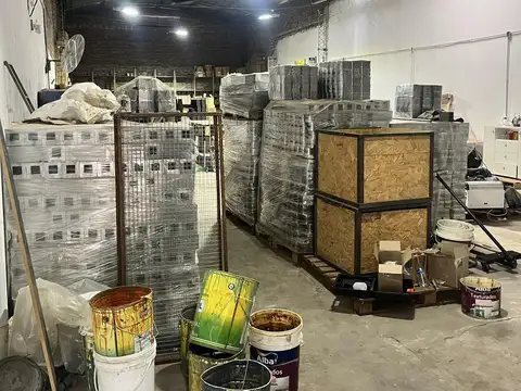 Local en Venta en Azcuenaga, USD 130.000