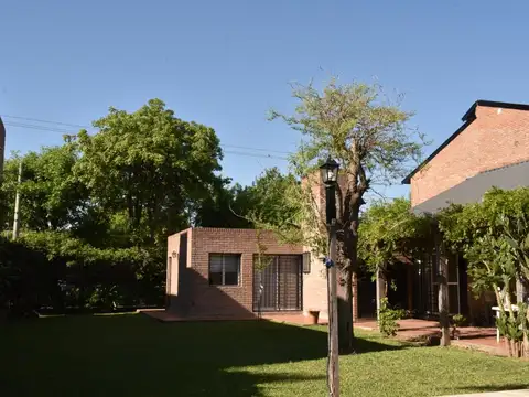Casa en Venta en Granadero Baigorria, USD 220.000