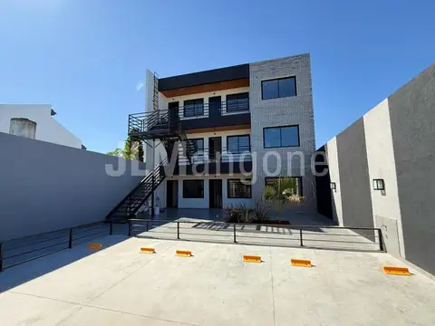 Camacua 2666 , Piso 1