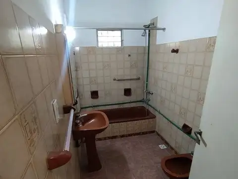 VENTA Casa quinta 4 ambientes  en Garin