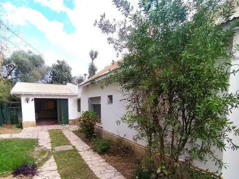VENTA Casa quinta 4 ambientes  en Garin