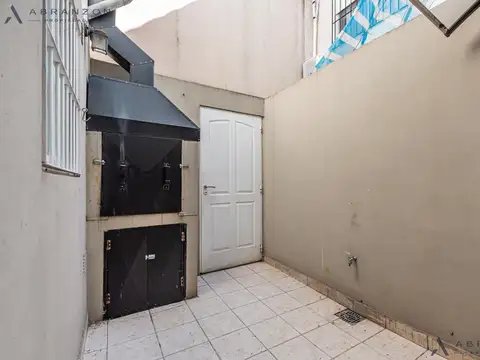 Depto Tipo Casa en Alquiler de 2 dormitorios