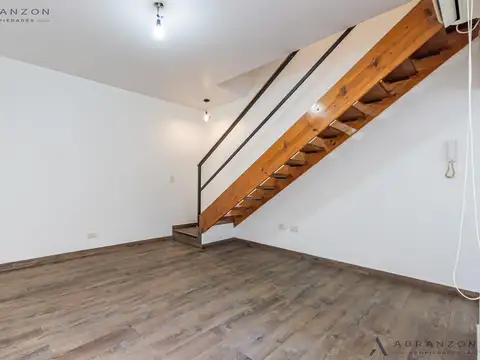 Depto Tipo Casa 3 ambientes con 1 baño