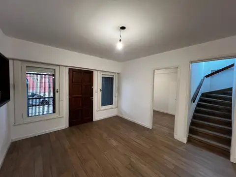 Depto Tipo Casa en Venta en Martínez, USD 251.000
