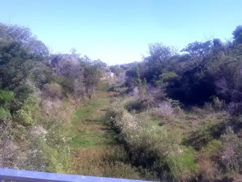Terreno en Venta 50  mts Fondo