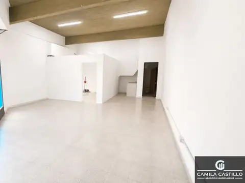 Local en Alquiler en Versalles, $ 850.000