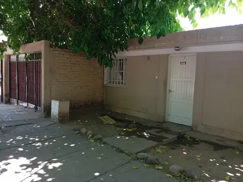 DOS CASA EN VENTA - LUZURIAGA MAIPU