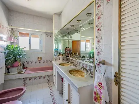 VENTA DEPARTAMENTO 5 AMBIENTES, AVELLANEDA