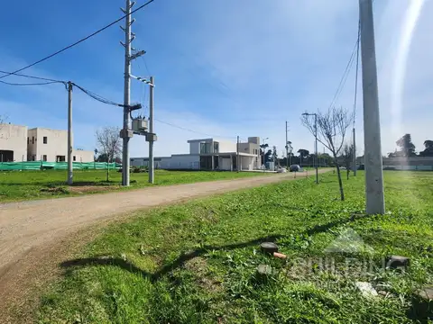 Terreno en Venta de 834,0 m2