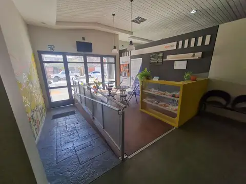 Vendo hermoso local comercial en Villa Constitucion