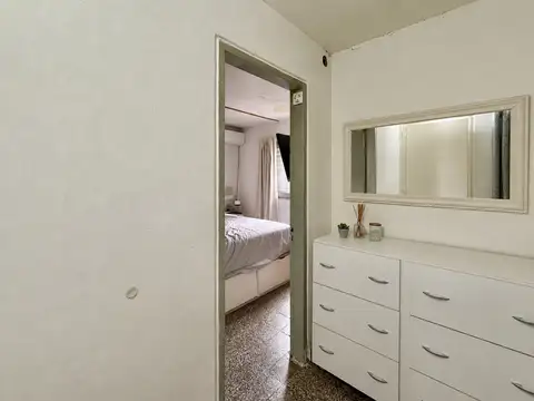 VENTA/ PERMUTA- Casa de 2 dormitorios con cochera y patio- Cañada De Gómez