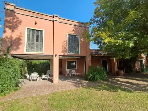 Casa en Venta en Los Hornos, USD 320.000