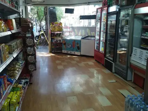 Local en Venta en Tribunales, USD 140.000