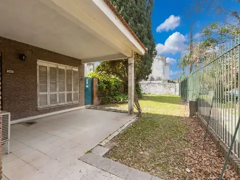 Casa en Venta con 1 cochera
